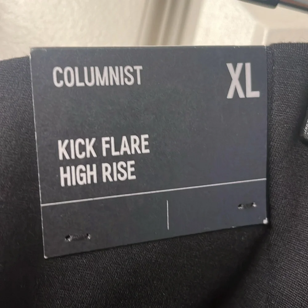 Express Columnist High-Waisted Front Seam Cropped Flare Pant - Picture 8 of 10